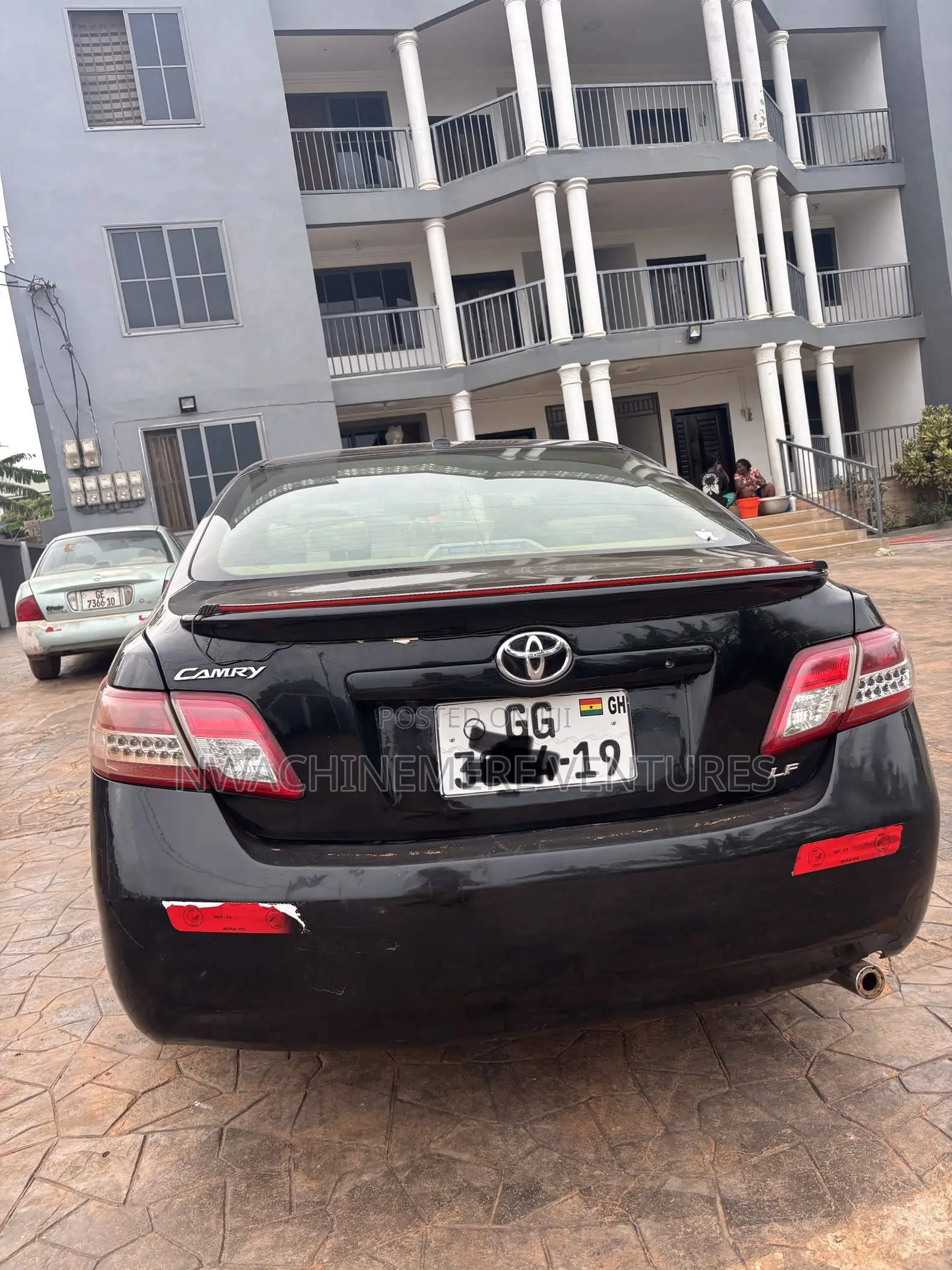 Toyota Camry LE 4dr Sedan (2.5L 4cyl 6A) 2011 Black