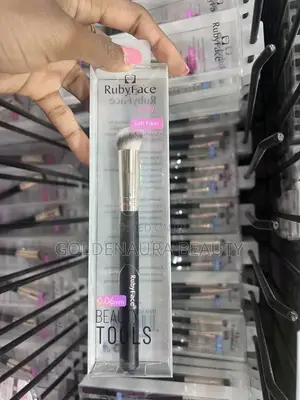 Makeup Brush