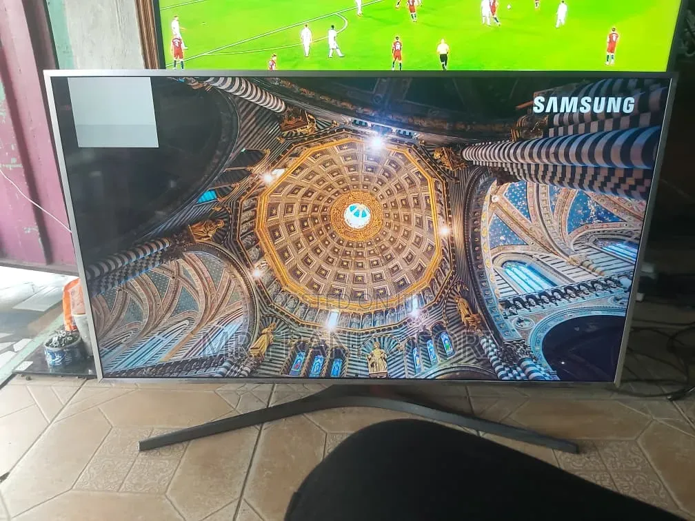 Samsung 49inches Smart