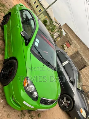 Toyota Corolla 1.4 Advanced 2009 Green