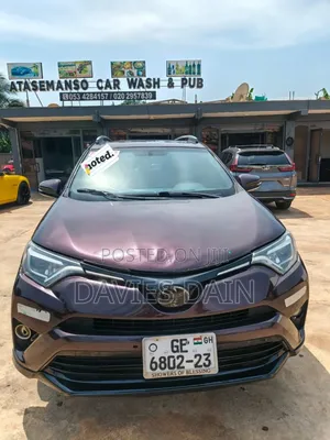 Toyota RAV4 LE 4dr SUV (2.5L 4cyl 6A) 2018 Pink