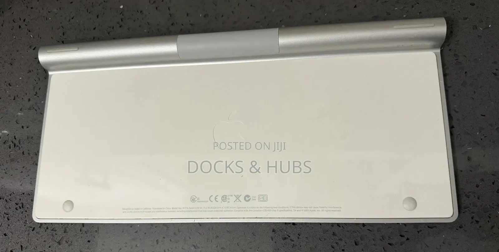Apple Wireless Bluetooth Keyboard (A1314)