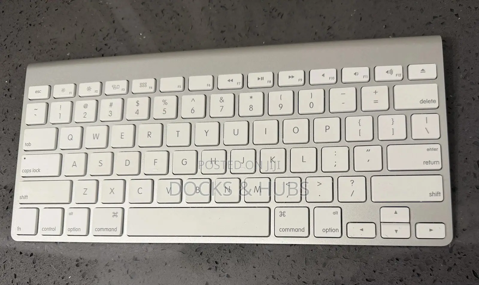 Apple Wireless Bluetooth Keyboard (A1314)