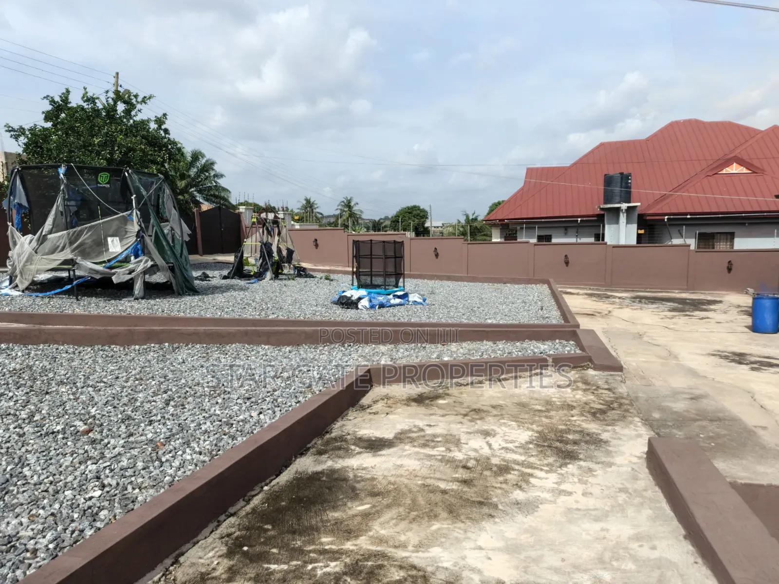 5bdrm House in Buokrom Estate South, Kumasi Metropolitan for sale
