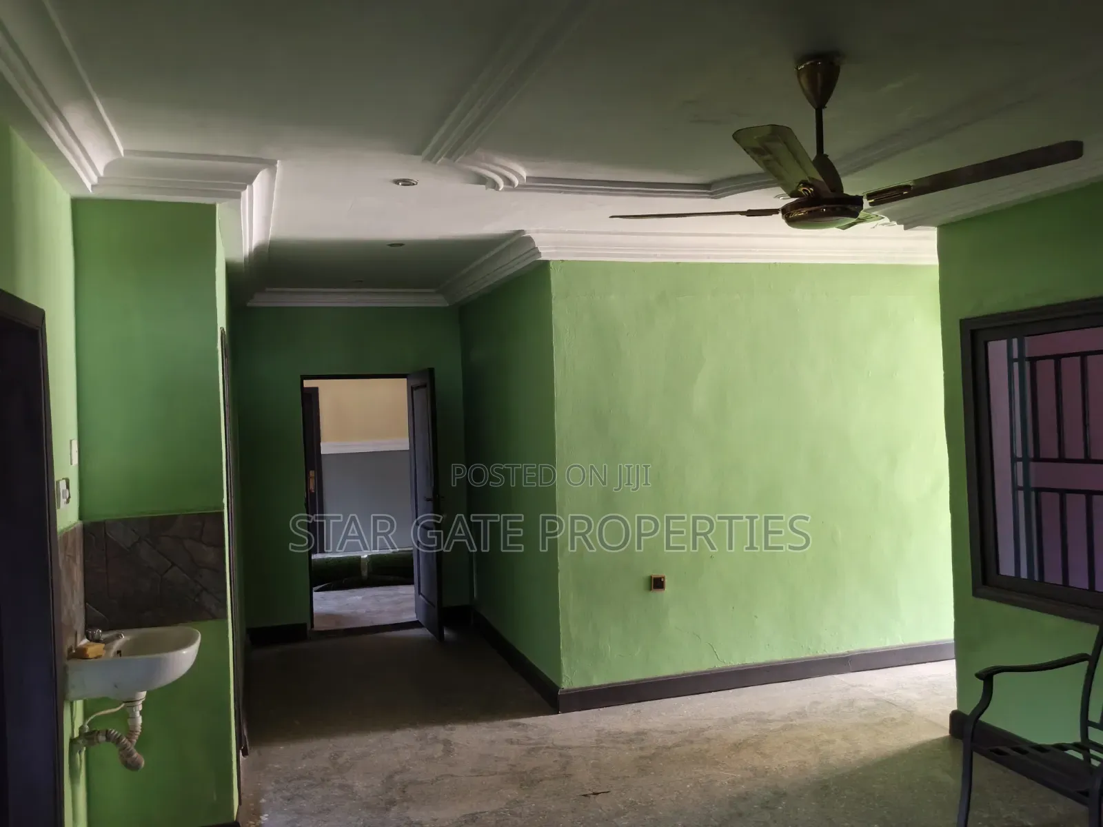5bdrm House in Buokrom Estate South, Kumasi Metropolitan for sale