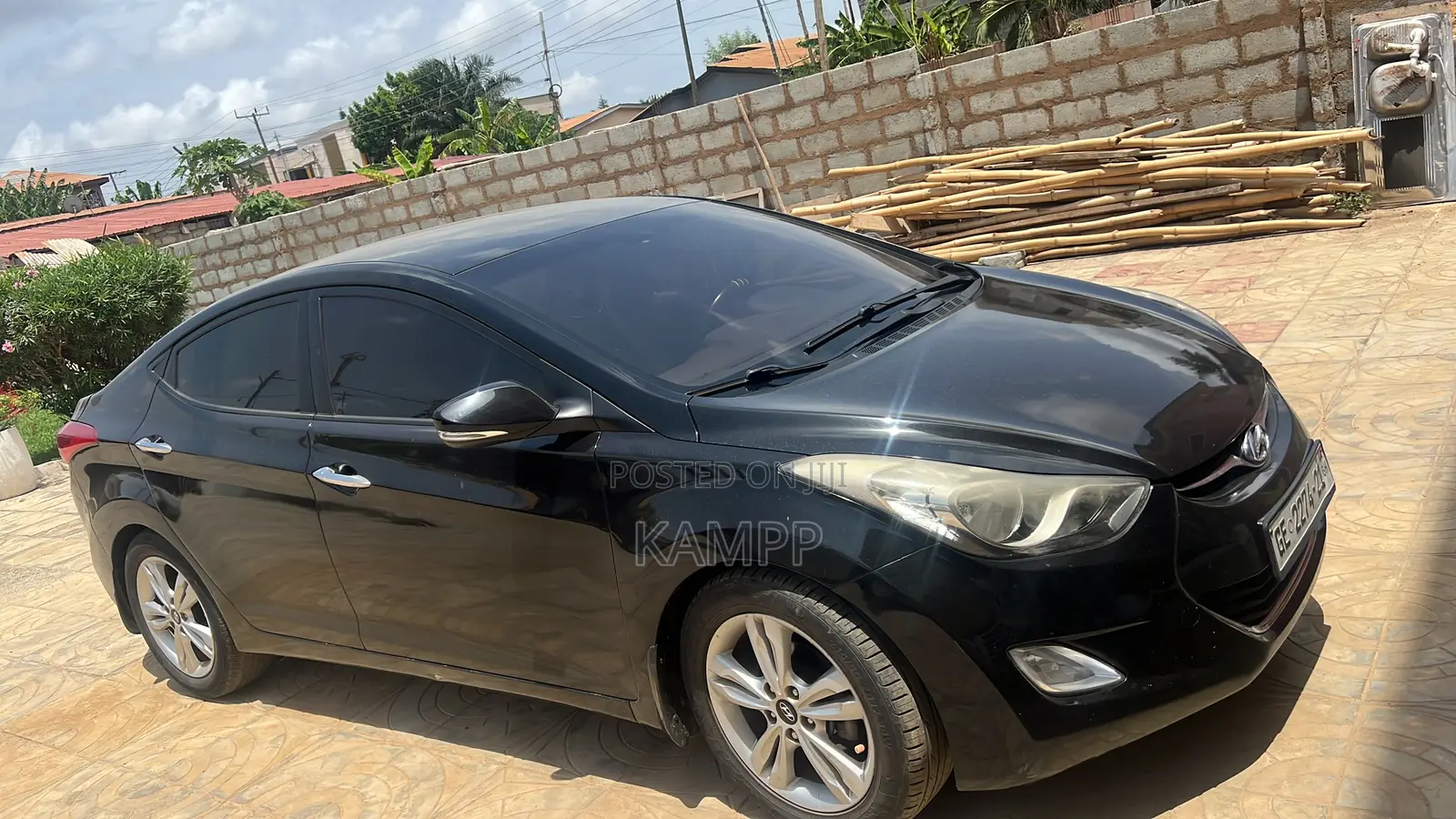 Hyundai Avante 2013 Black