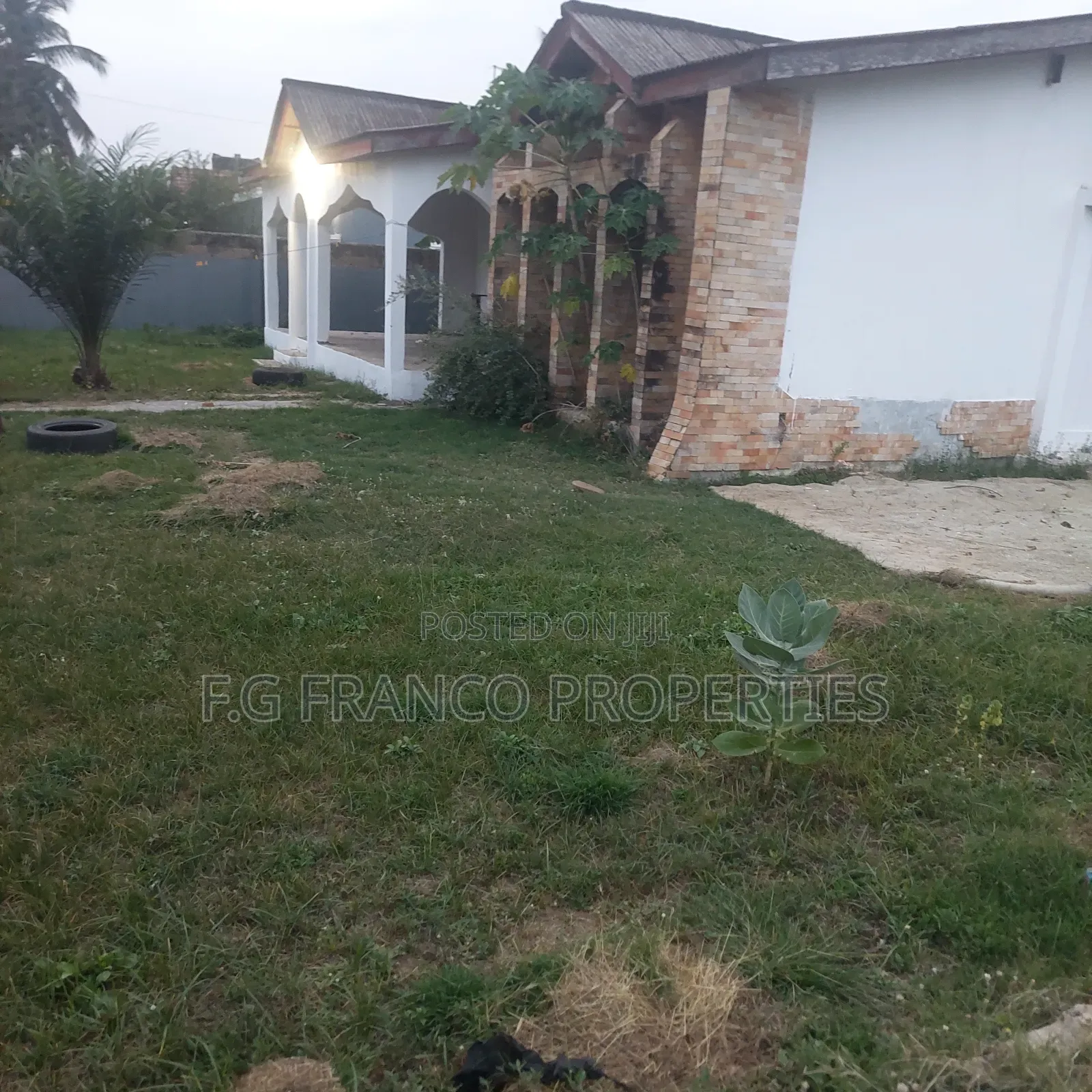 2bdrm House in Kg Franco Properties, Spintex for sale