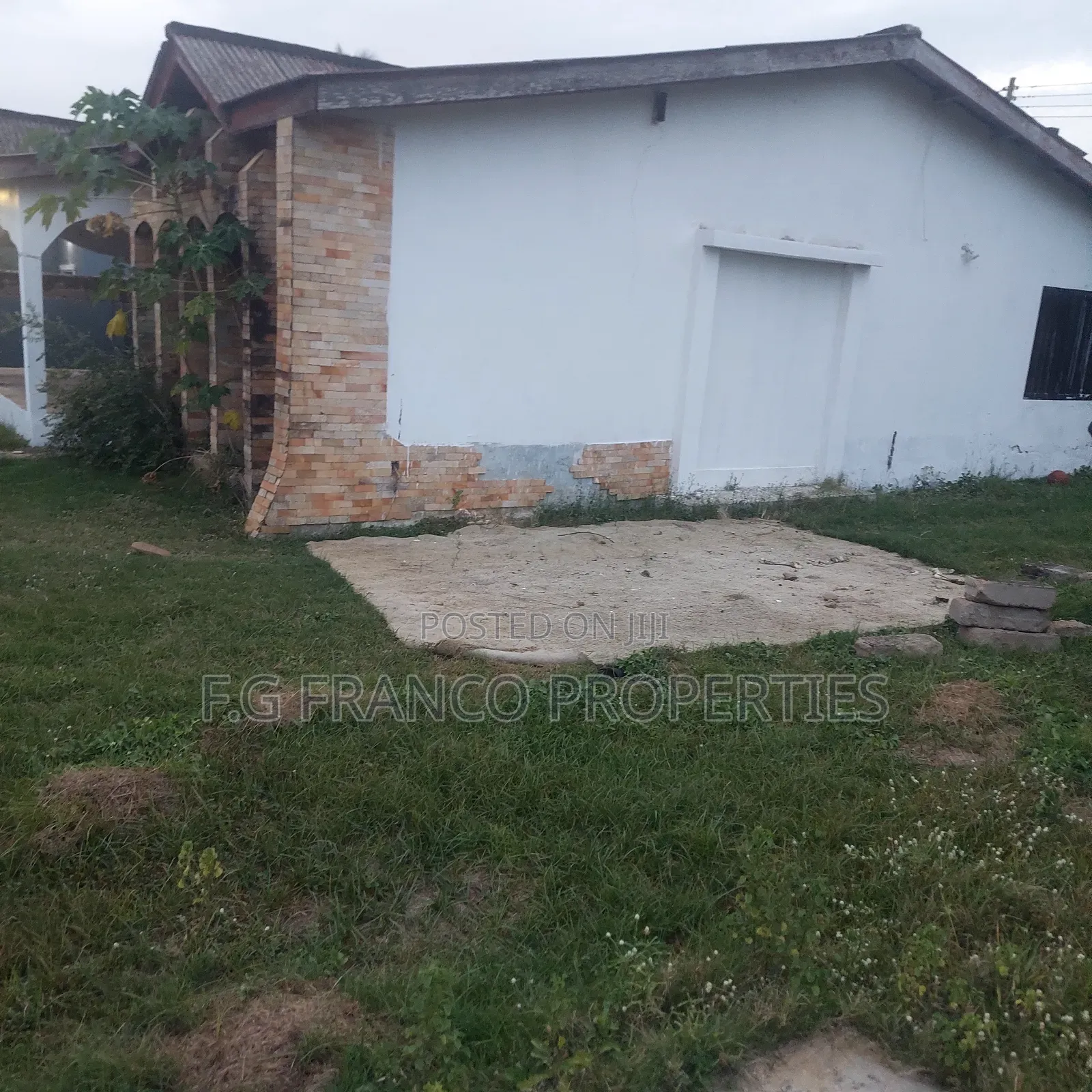 2bdrm House in Kg Franco Properties, Spintex for sale