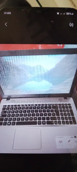 Laptop Asus VivoBook 15 X540NA 4GB Intel Core i3 HDD+SSD 256GB