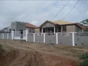 7bdrm Bungalow in Millennium City, Gomoa East for sale