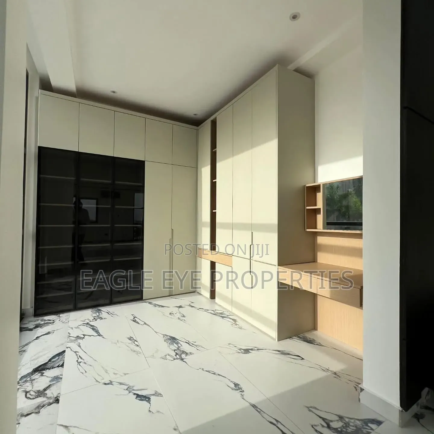 5bdrm House in Boundary Road Area for sale
