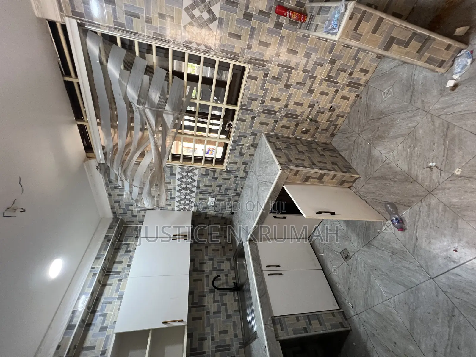 1bdrm Apartment in Mr Justice Estate, Old Barrier for rent
