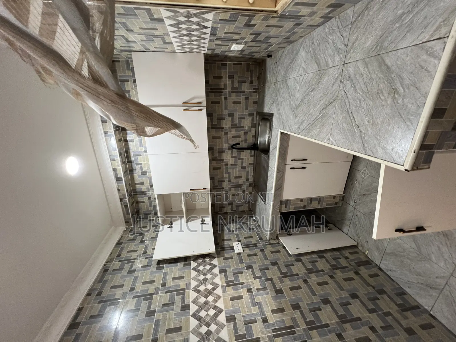 1bdrm Apartment in Mr Justice Estate, Old Barrier for rent