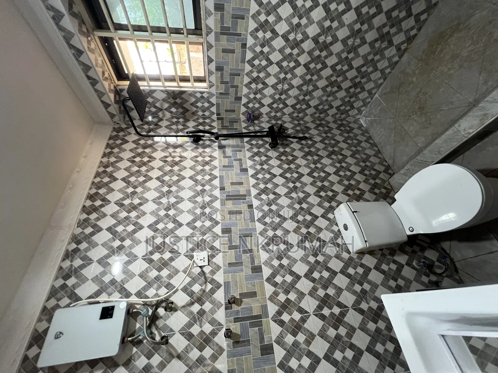1bdrm Apartment in Mr Justice Estate, Old Barrier for rent