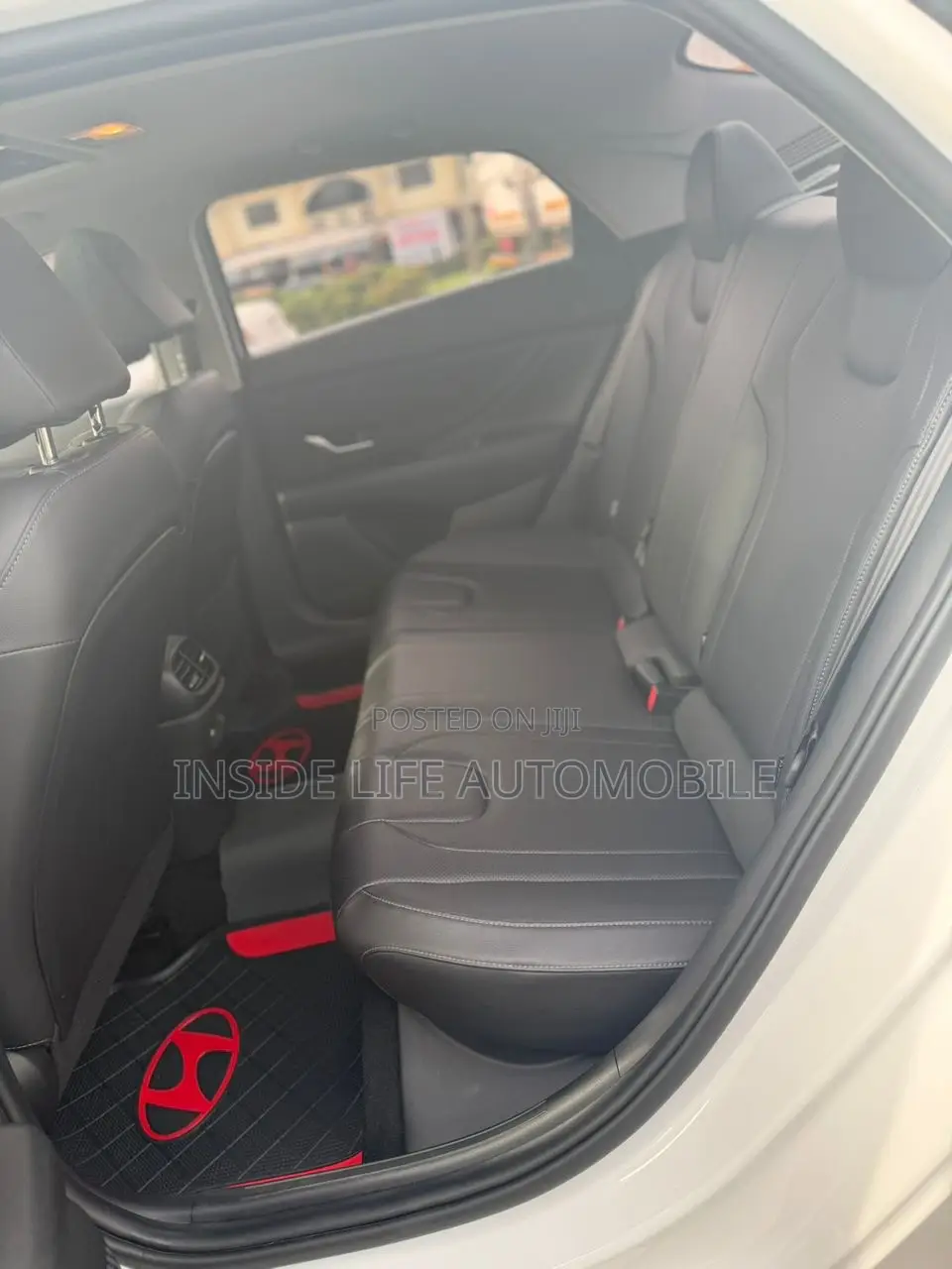 Hyundai Elantra 2023 White