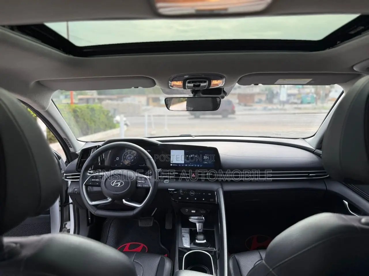 Hyundai Elantra 2023 White