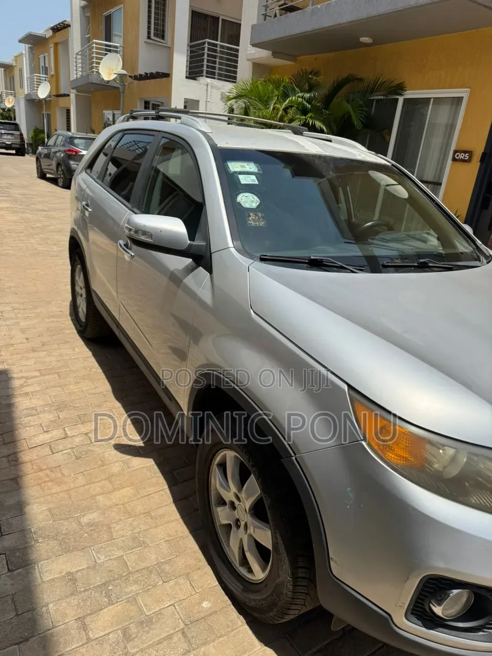 Kia Sorento 2011 Silver