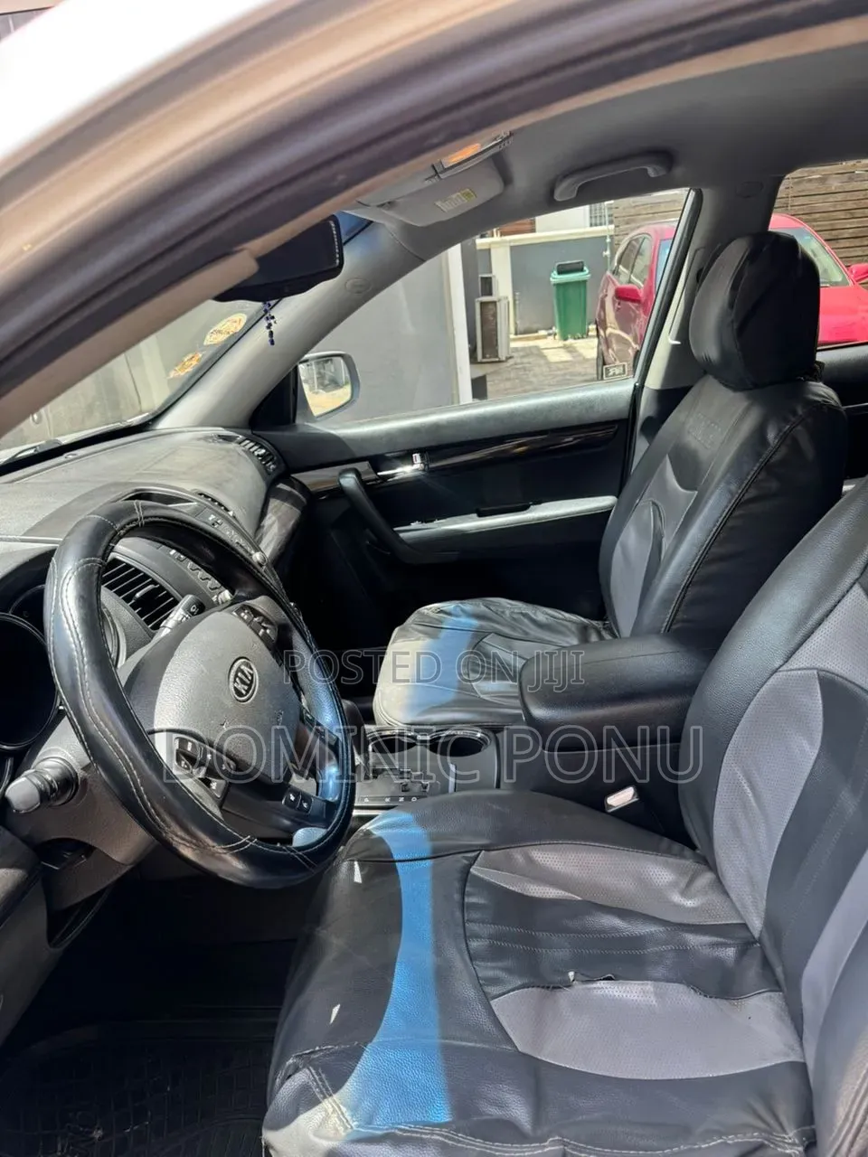 Kia Sorento 2011 Silver