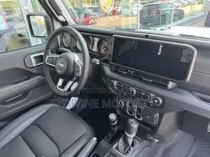 Jeep Wrangler Sahara 4 Door 4x4 2024 White