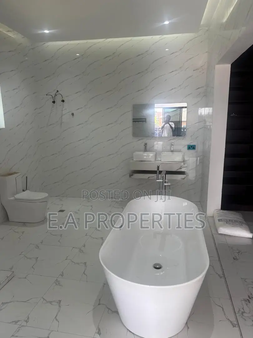 4bdrm House in Ea Properties, Asore Junction for sale