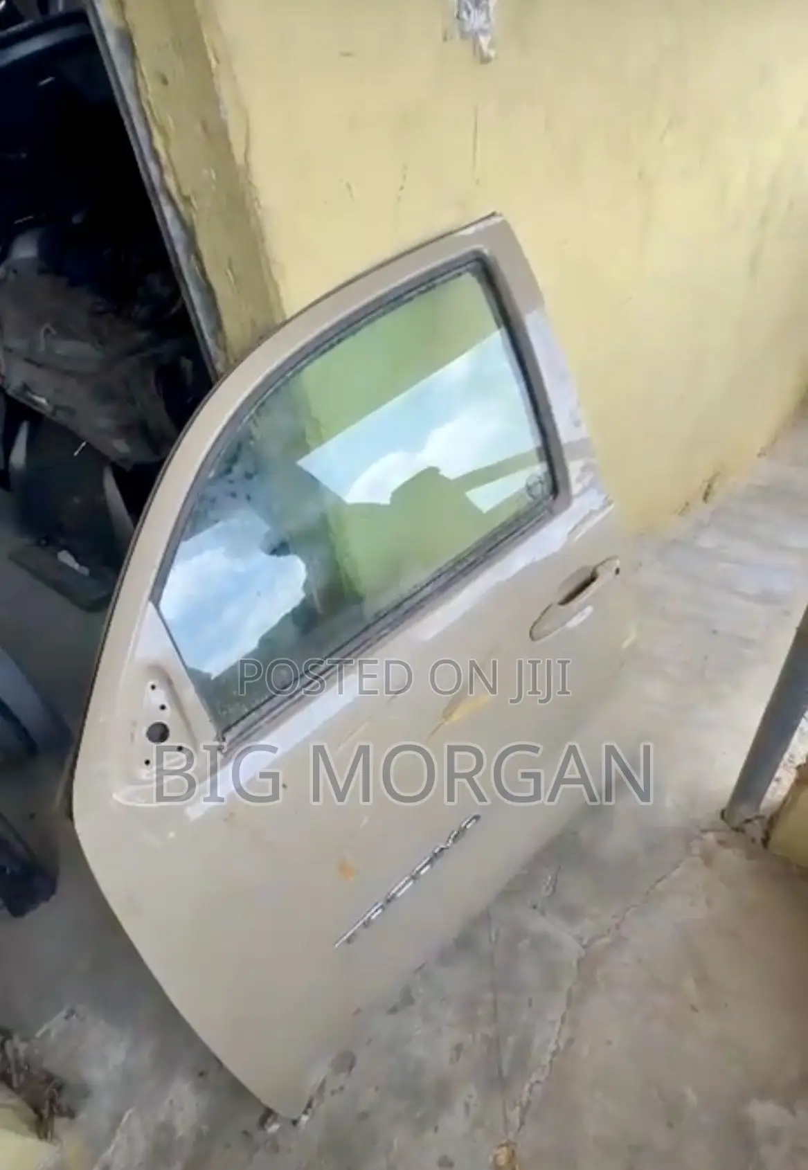 Toyota Tacoma 2016 Door Front Right