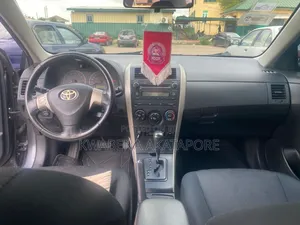 Toyota Corolla S 4dr Sedan (1.8L 4cyl 4A) 2010 Gray