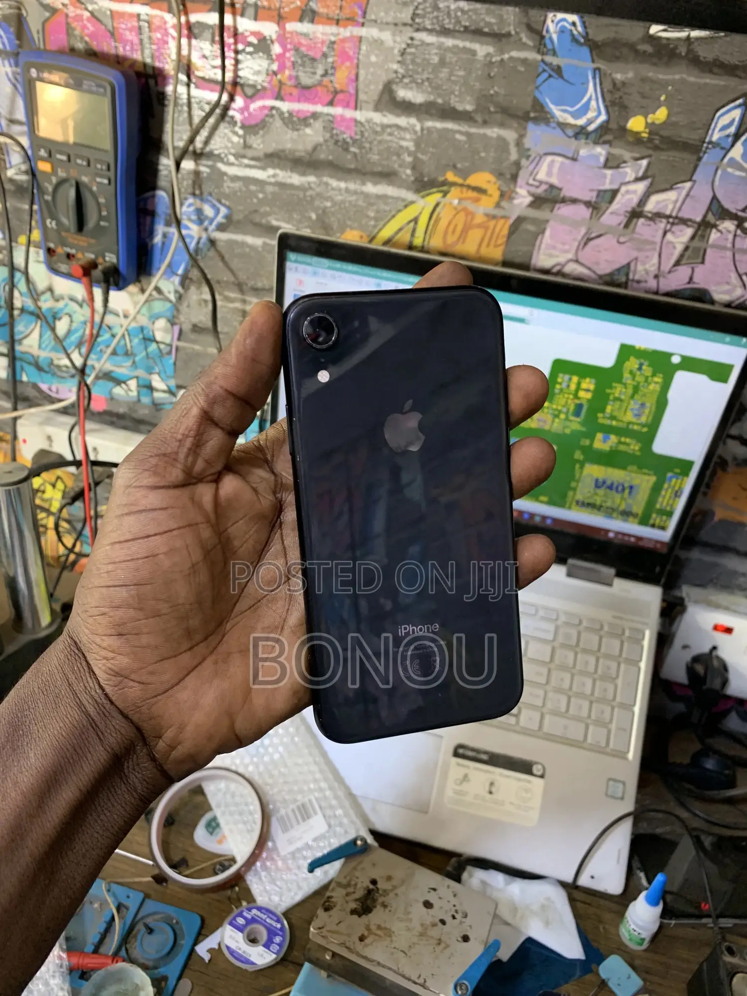 Apple XR 64 GB Black