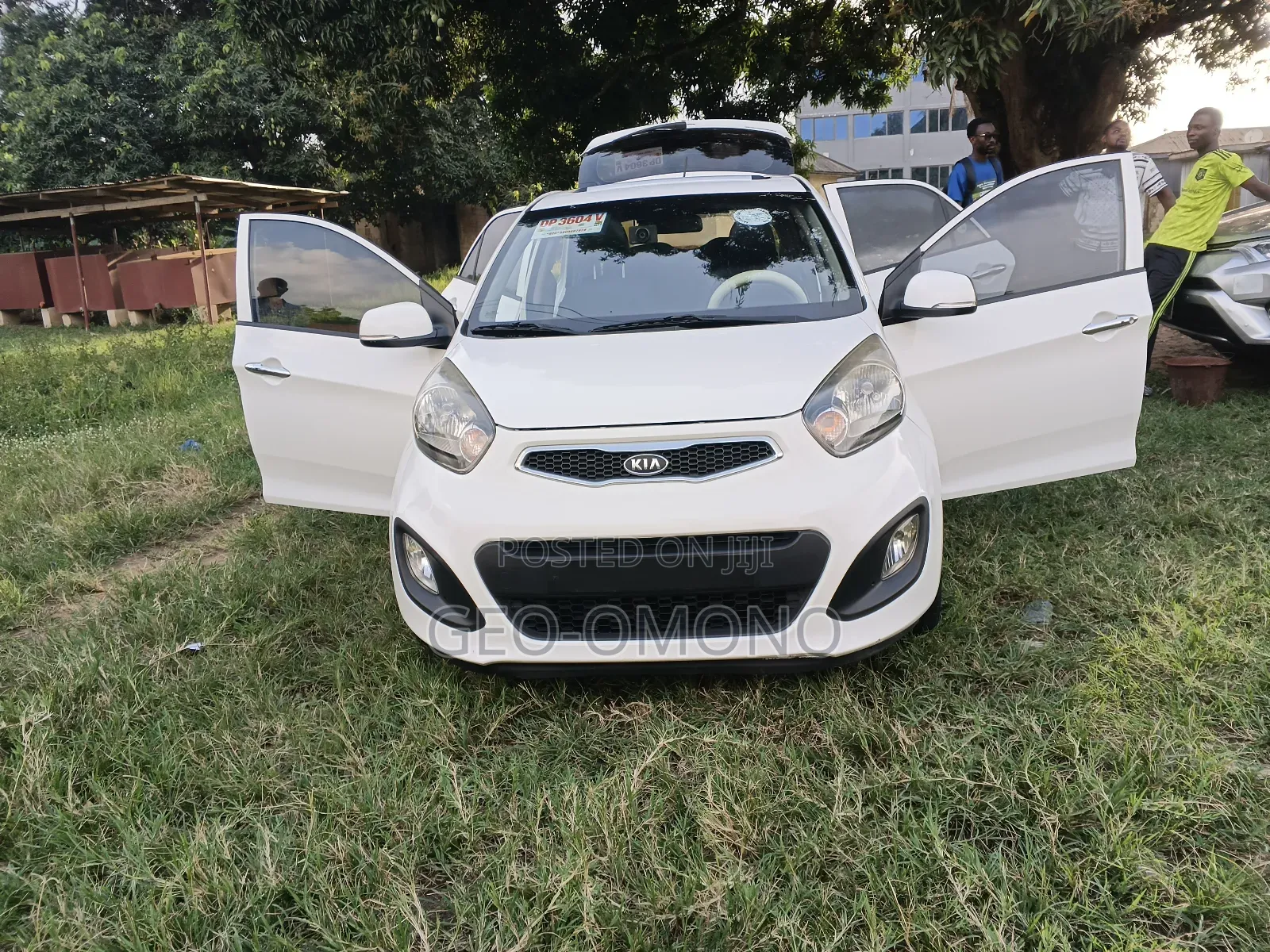 Kia Morning 2011 White