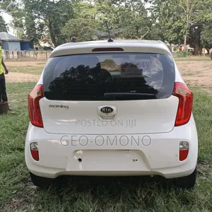 Kia Morning 2011 White