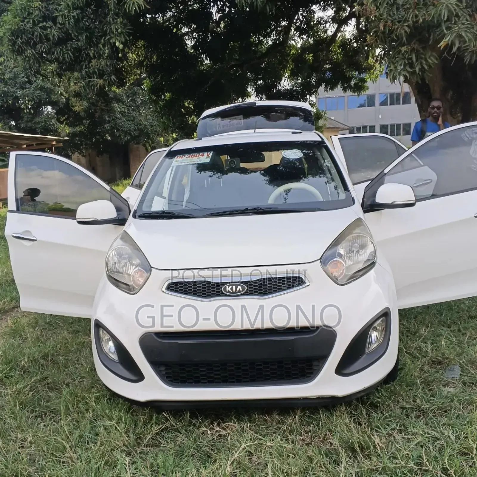 Kia Morning 2011 White