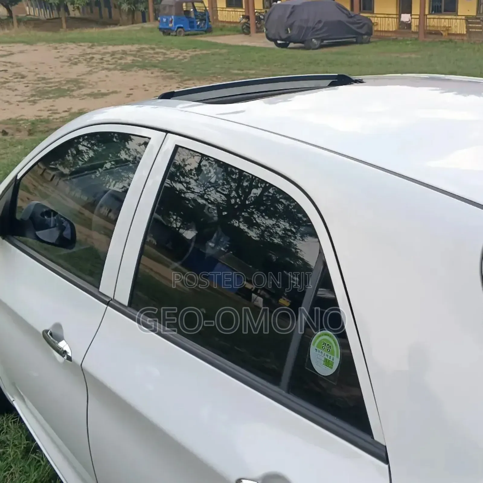Kia Morning 2011 White