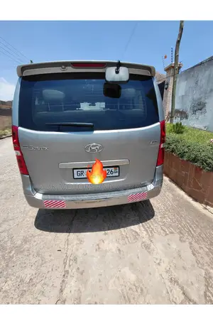 11 Seater Minibus for Rent