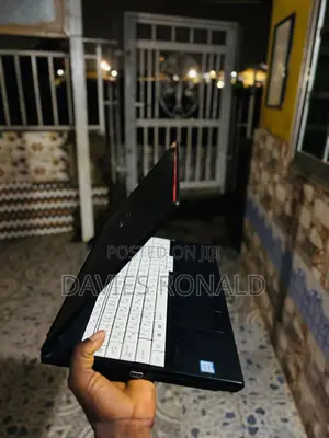 Laptop Fujitsu Lifebook PH520 8GB Intel Core i5 SSD 256GB