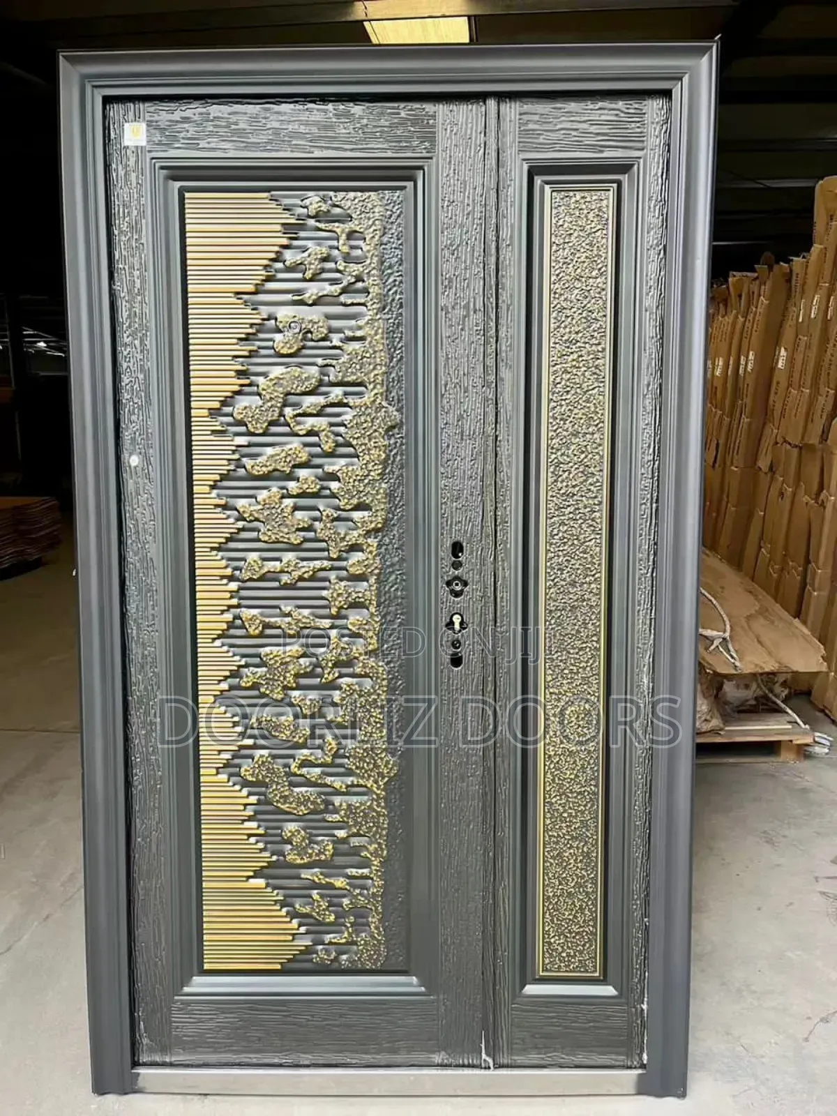 Elegant Anti-rust Security Door With Accessories