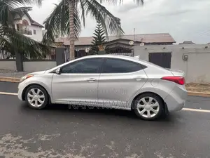 Hyundai Elantra 2013 Silver