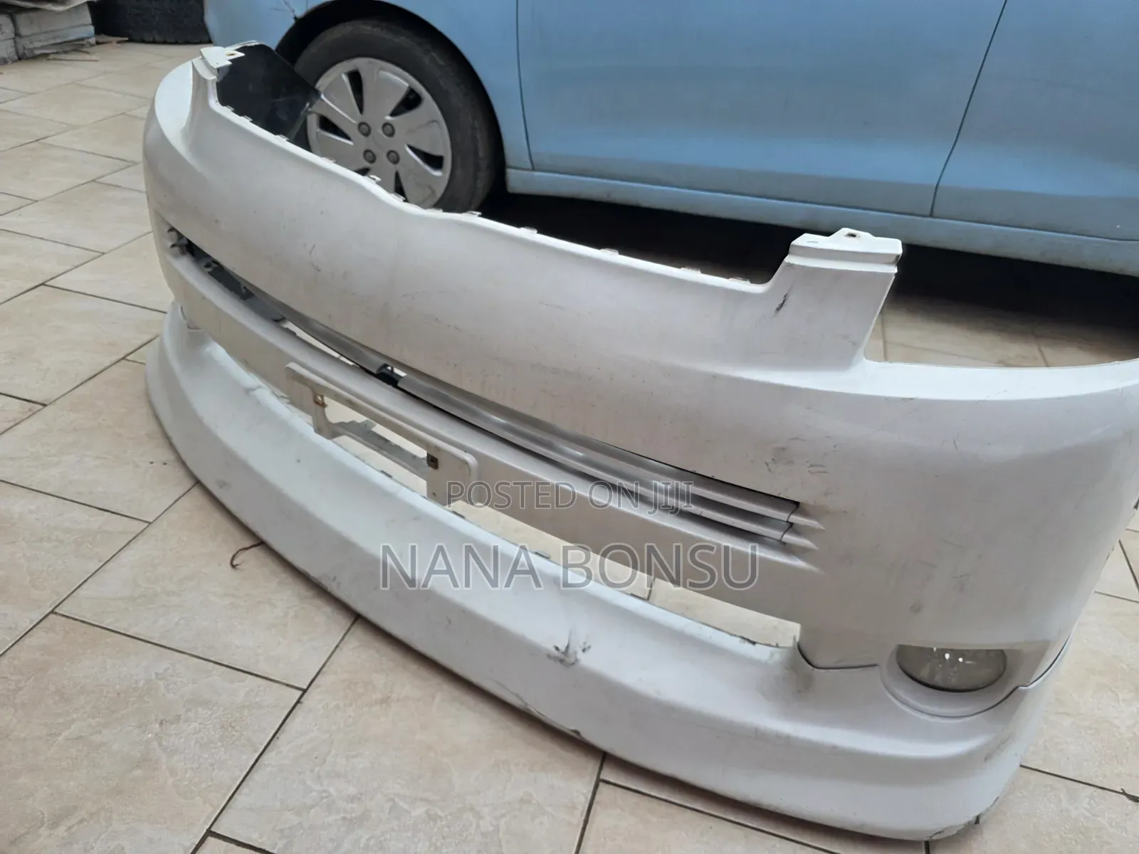 Voxy Front Bumper Complete With Fog Lights and Packing Sensors