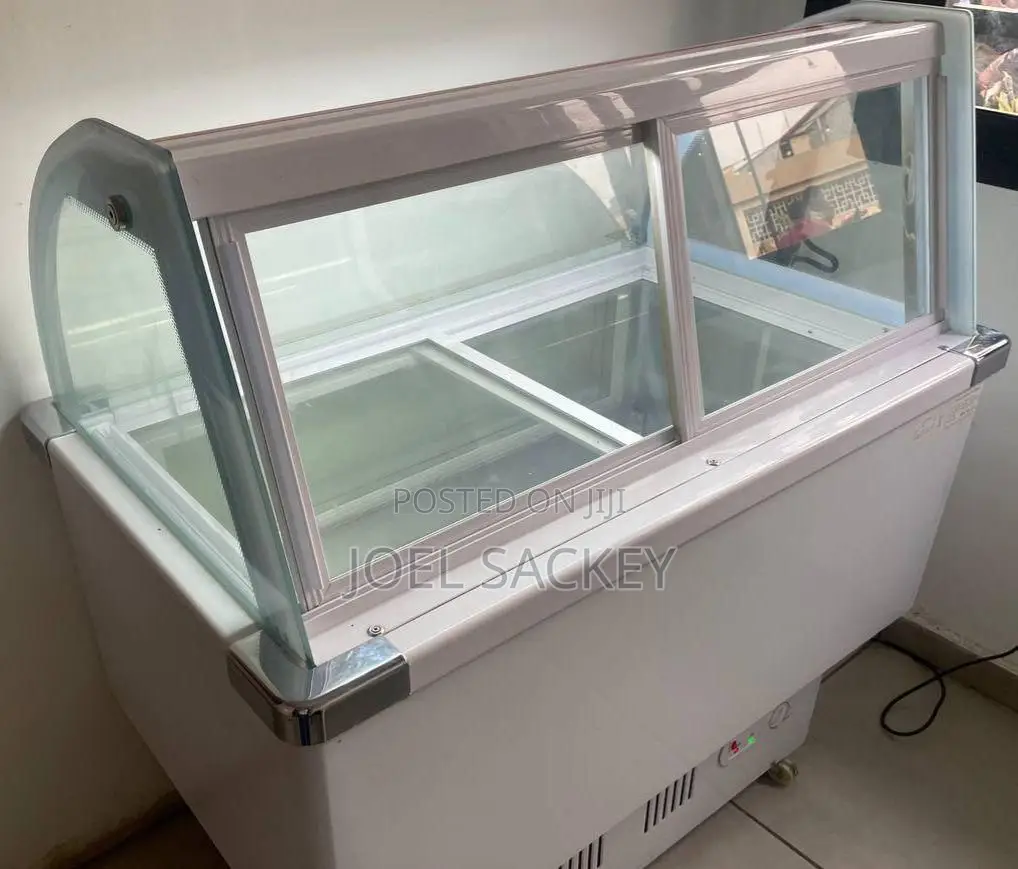 Urgent Sale – 12 Pan Ice Cream Display Freezer