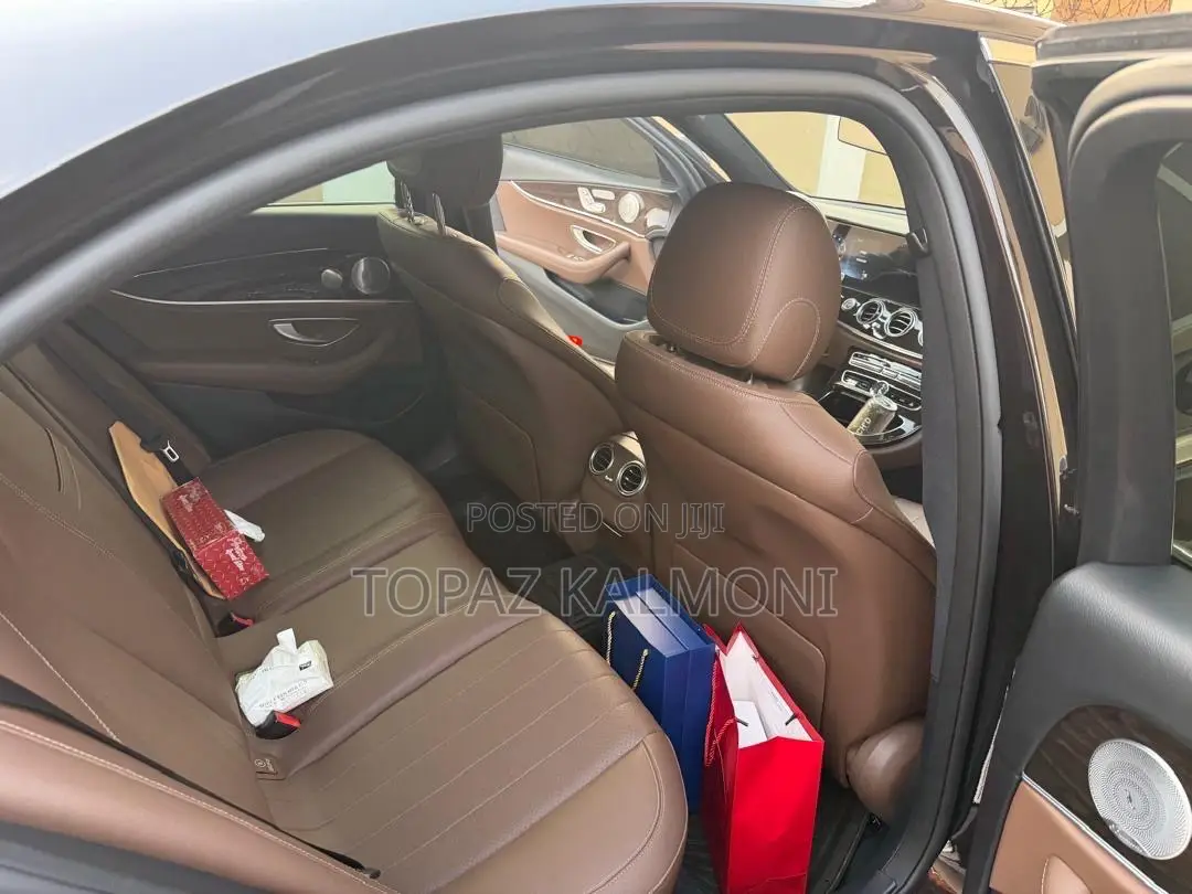 Mercedes-Benz E300 2019 Black