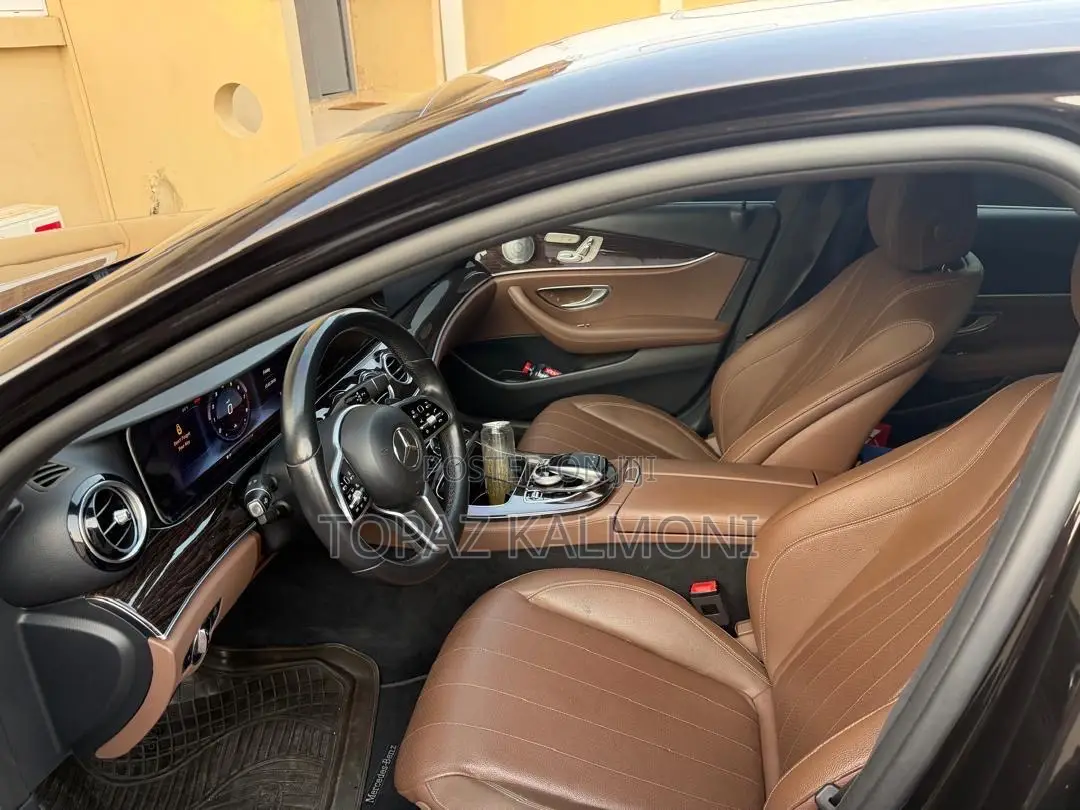 Mercedes-Benz E300 2019 Black