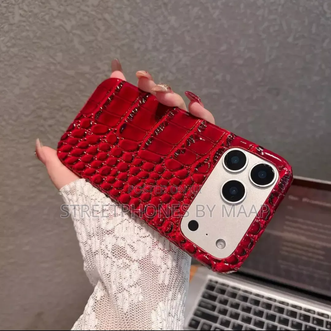 Deep Red Croc-Texture iPhone 17 Pro Max Case