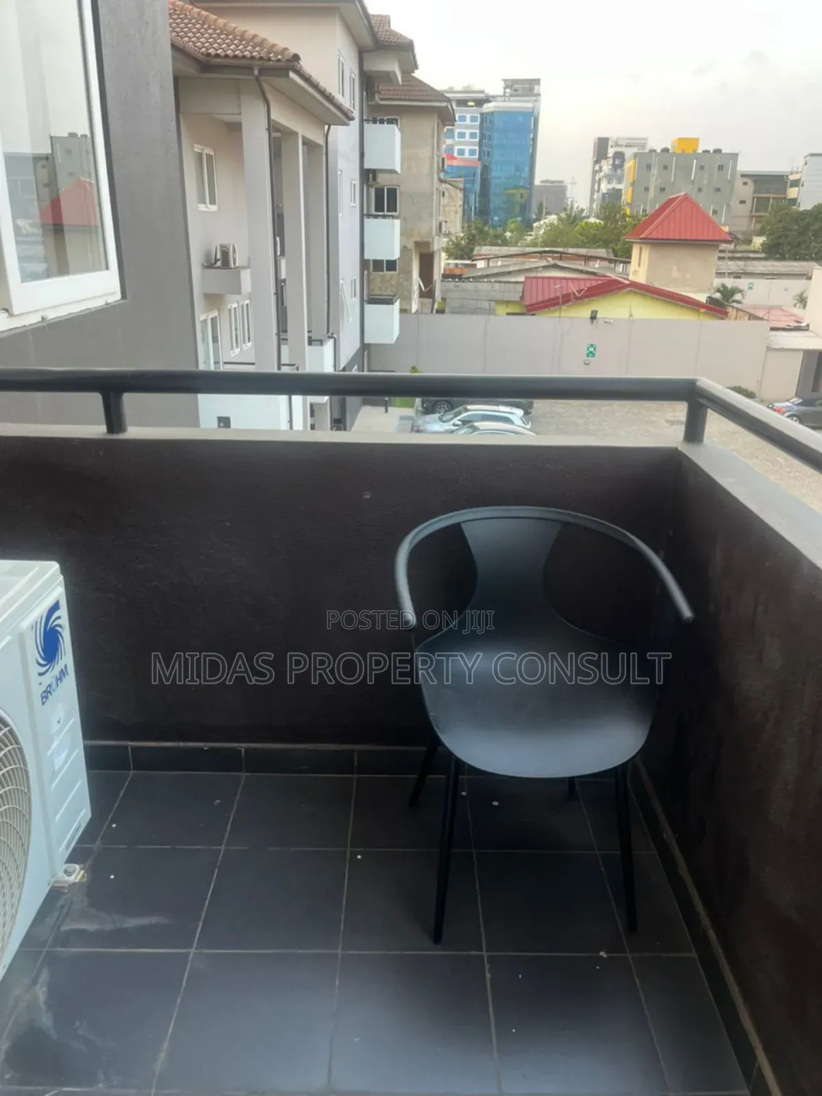 Furnished 3bdrm Apartment in Clifton Court, Accra Metropolitan for sale