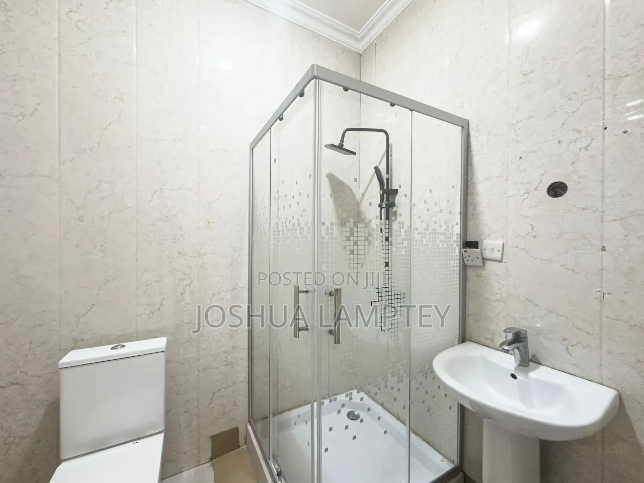 3bdrm House in Trassacco Estate, Police Station for rent