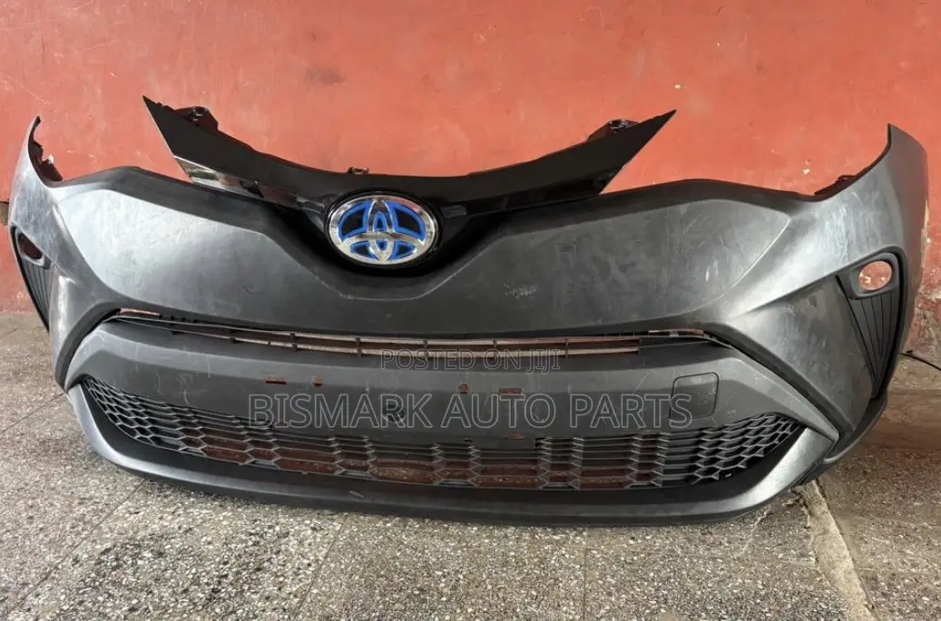 Toyota Chr 2018 2019 2020 2021 2022 2023 2024 Front Bumper Complete