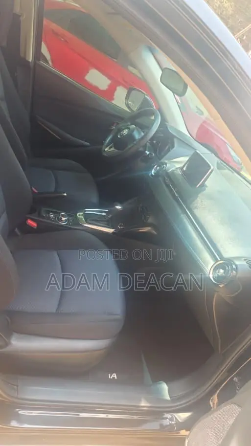 Toyota Yaris iA 1.5 FWD 2018 Black
