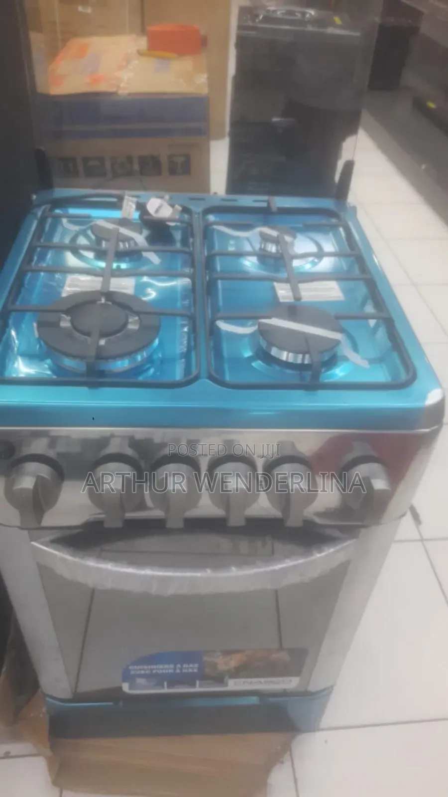 Nasco 4 Bùrner Gas Stove With Oven