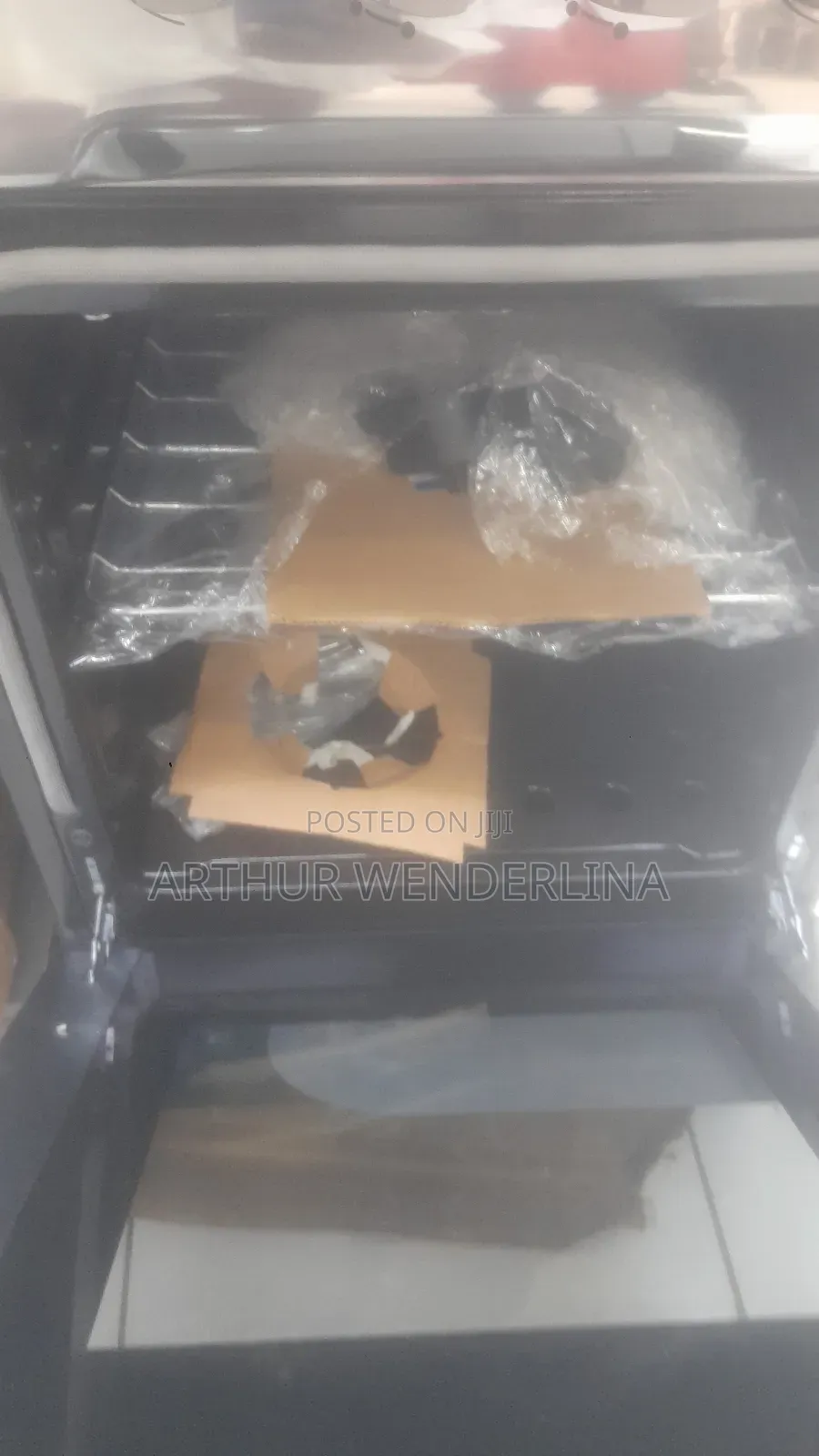 Nasco 4 Bùrner Gas Stove With Oven