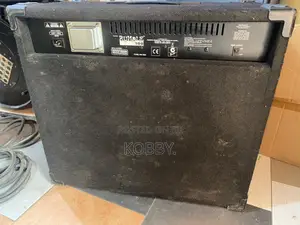 Fender Rumble 100 Bass Combo
