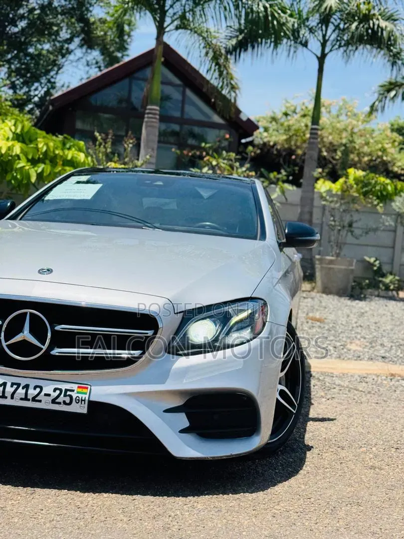 Mercedes-Benz E300 2019 Silver