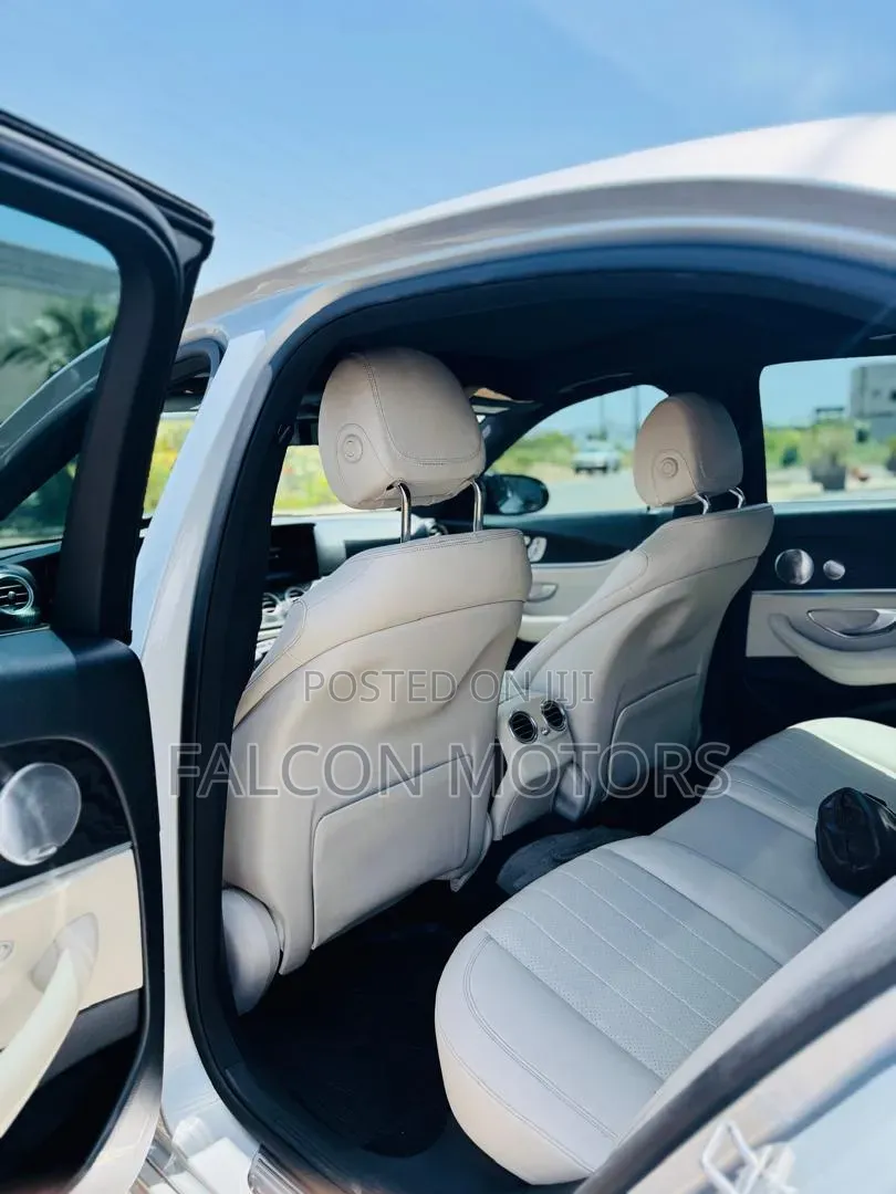 Mercedes-Benz E300 2019 Silver