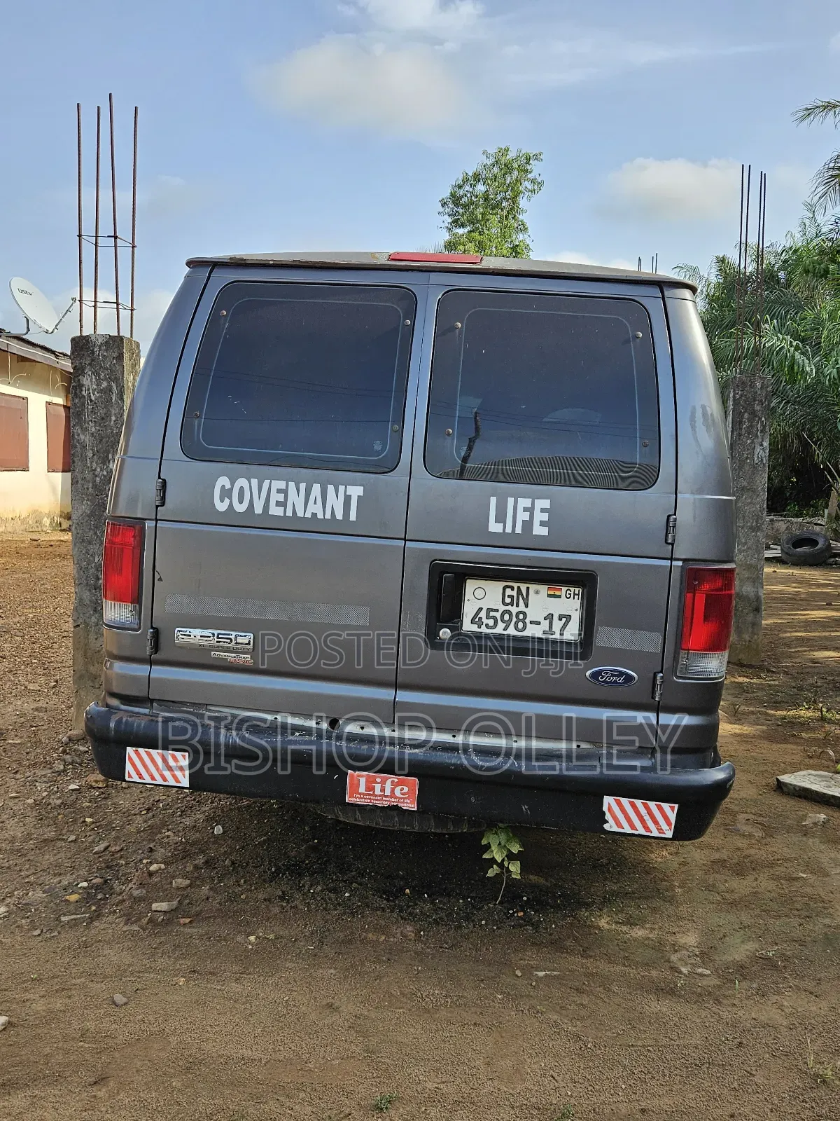 Ford E350 2007 Grey